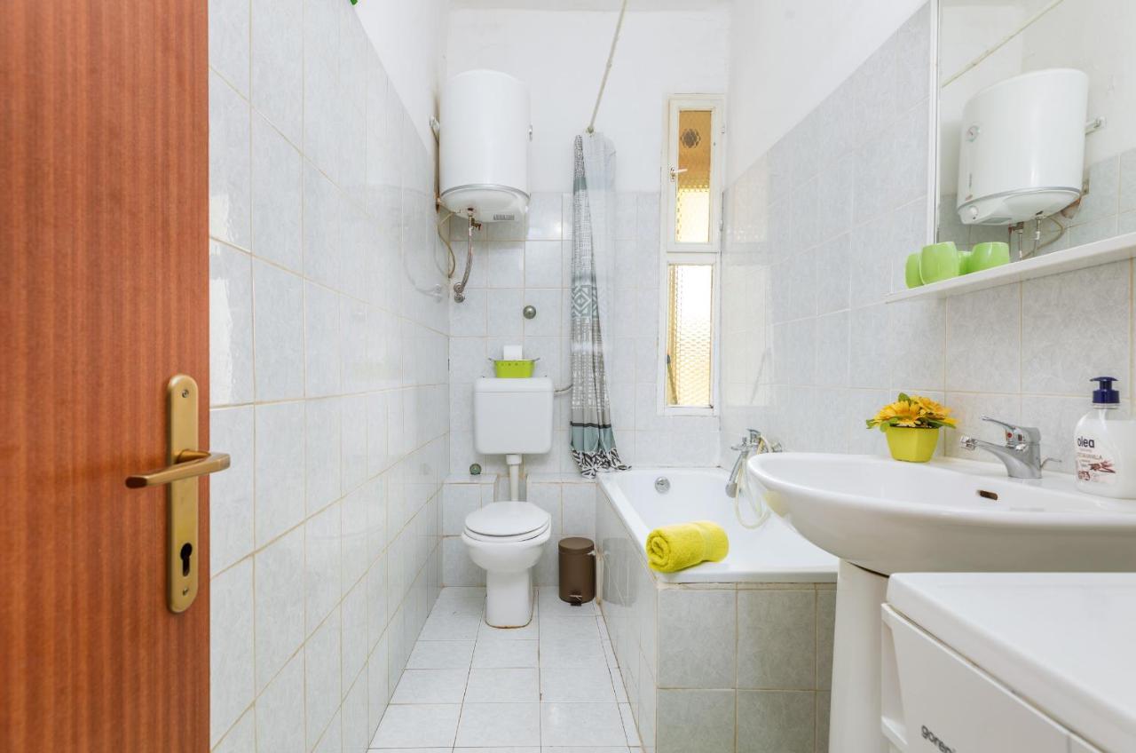 Apartment Ana Fažana エクステリア 写真
